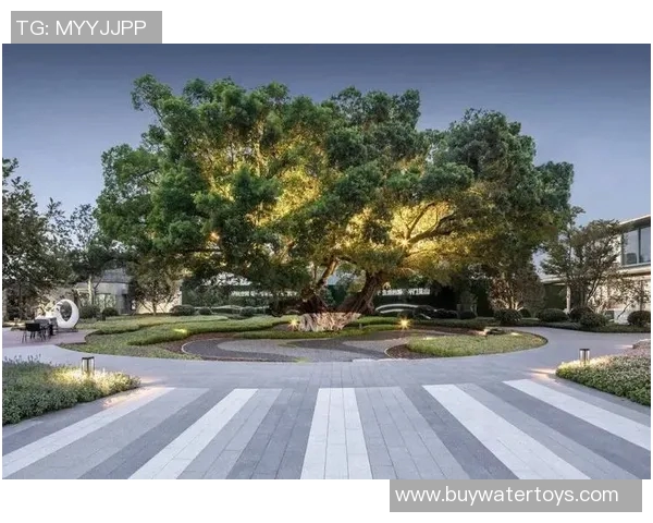 探索真人树木道具的创意应用与设计理念提升自然氛围的艺术表现