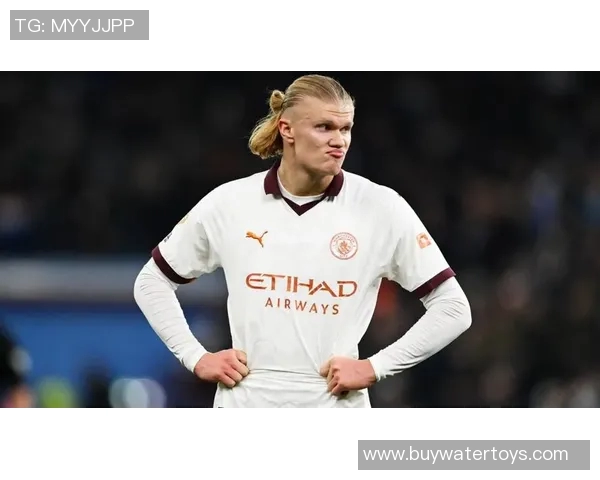 曼联迎来复苏契机阿莫林确认多名球员复出对手伤病频发哈兰德缺席德比战 曼联迎来复苏契机阿莫林确认多名球员复出对手伤病频发哈兰德缺席德比战